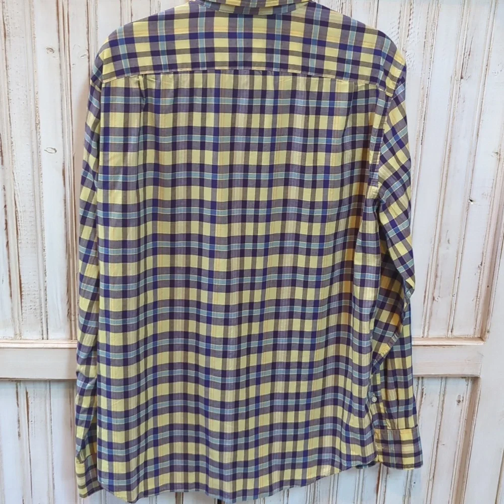 J. Crew excellent